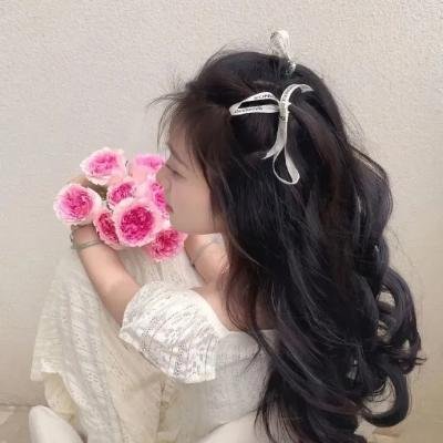 不十分好莱坞